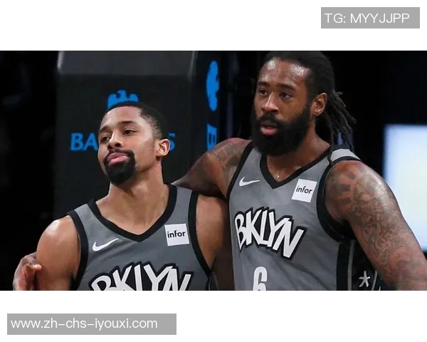 活塞与篮网激战正酣球迷期待精彩对决与逆转时刻 活塞与篮网激战正酣球迷期待精彩对决与逆转时刻